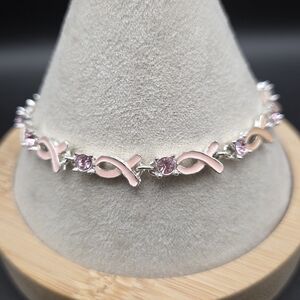 Pink Ribbon Breast Cancer Awareness Bracelet. Avon 7-8 Inch